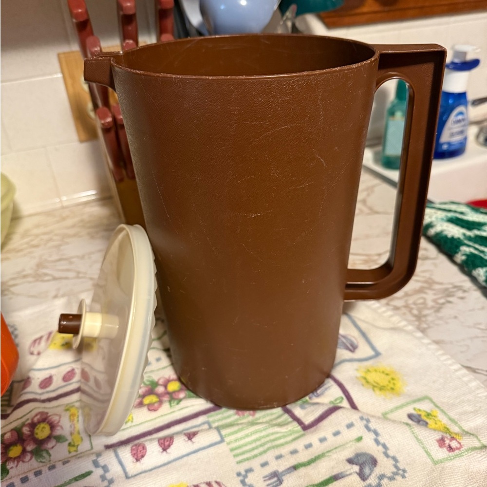 Vintage Orange and Brown Pitcher Set - Picture 3 of 5